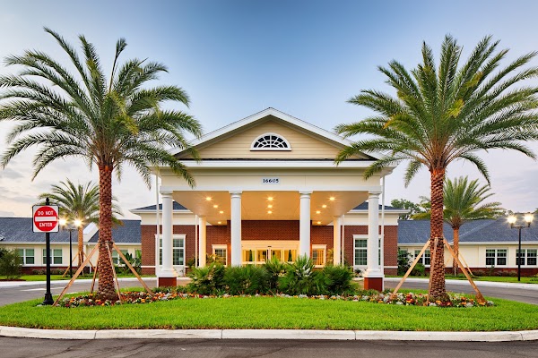 CHATHAM GLEN HEALTHCARE AND REHABILITATION CENTER nursing home in THE VILLAGES, FL - Photo 1 of 10