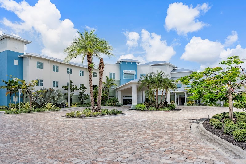 LUXE AT JUPITER REHABILITATION CENTER (THE) nursing home in JUPITER, FL - Photo 2 of 5