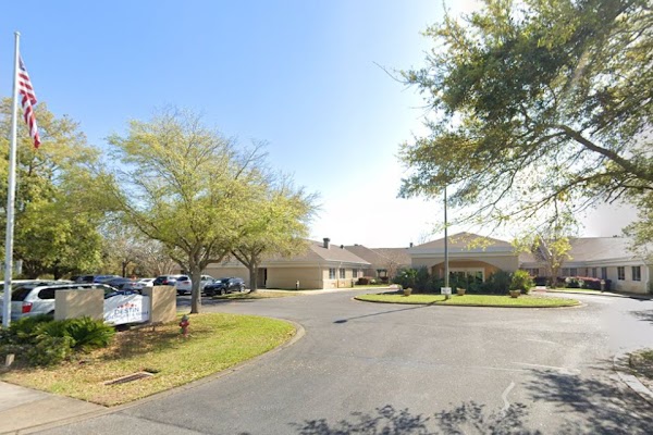 DESTINATION HEALTH AND REHABILITATION CENTER nursing home in DESTIN, FL - Photo 1 of 10