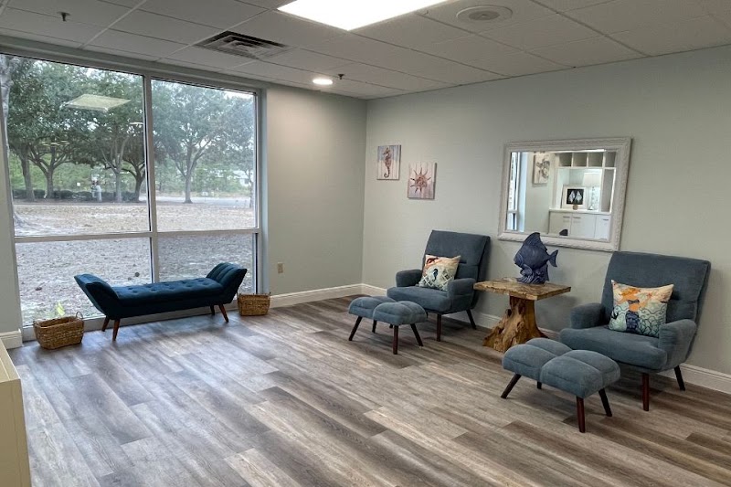 DESTINATION HEALTH AND REHABILITATION CENTER nursing home in DESTIN, FL - Photo 4 of 10