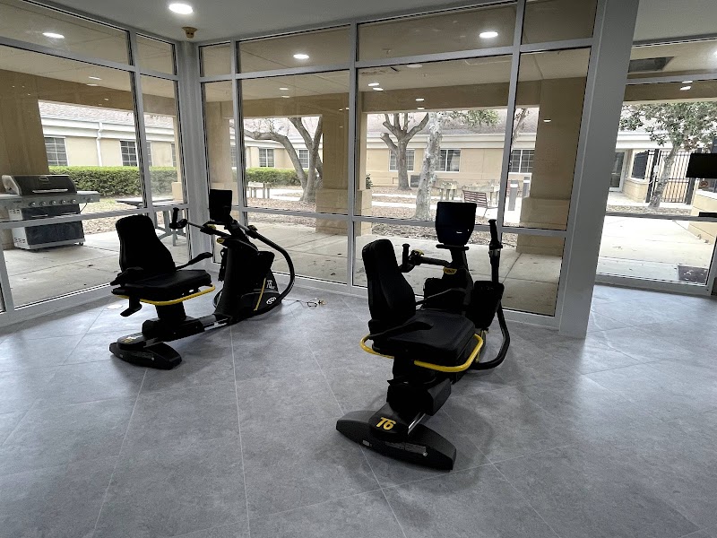 DESTINATION HEALTH AND REHABILITATION CENTER nursing home in DESTIN, FL - Photo 5 of 10