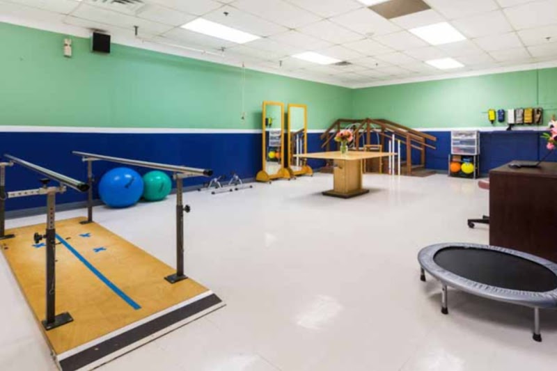 GLENWOOD HEALTH CENTER BY HARBORVIEW nursing home in DECATUR, GA - Photo 3 of 5