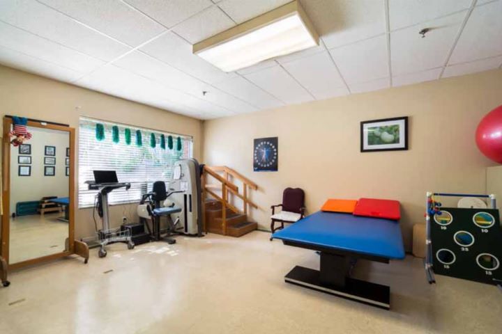 AZALEA HEALTH CENTER BY HARBORVIEW nursing home in AUGUSTA, GA - Photo 3 of 5