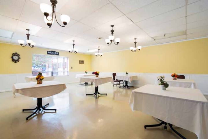 AZALEA HEALTH CENTER BY HARBORVIEW nursing home in AUGUSTA, GA - Photo 5 of 5