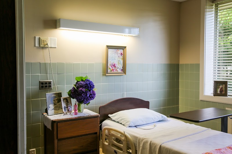 BROWN HEALTH AND REHABILITATION nursing home in ROYSTON, GA - Photo 3 of 5