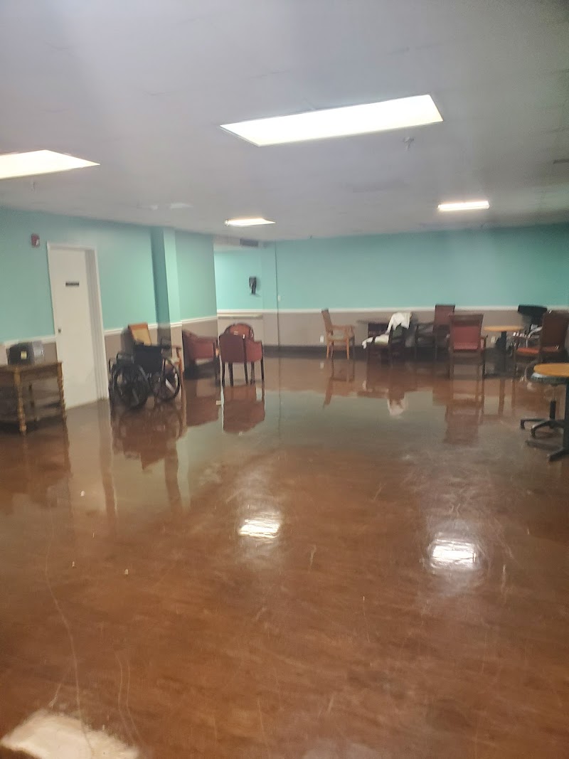 NURSE CARE OF BUCKHEAD nursing home in ATLANTA, GA - Photo 4 of 5