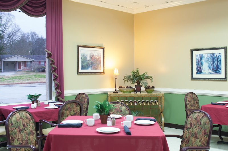 RIVERDALE CENTER FOR NURSING AND HEALING nursing home in RIVERDALE, GA - Photo 4 of 5