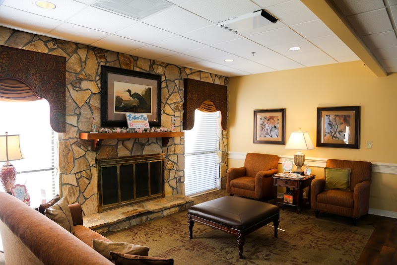 HIGH SHOALS HEALTH AND REHABILITATION nursing home in BISHOP, GA - Photo 3 of 10