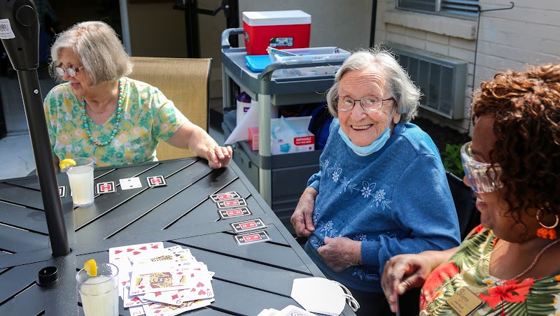 BOLINGREEN HEALTH AND REHABILITATION nursing home in MACON, GA - Photo 4 of 5