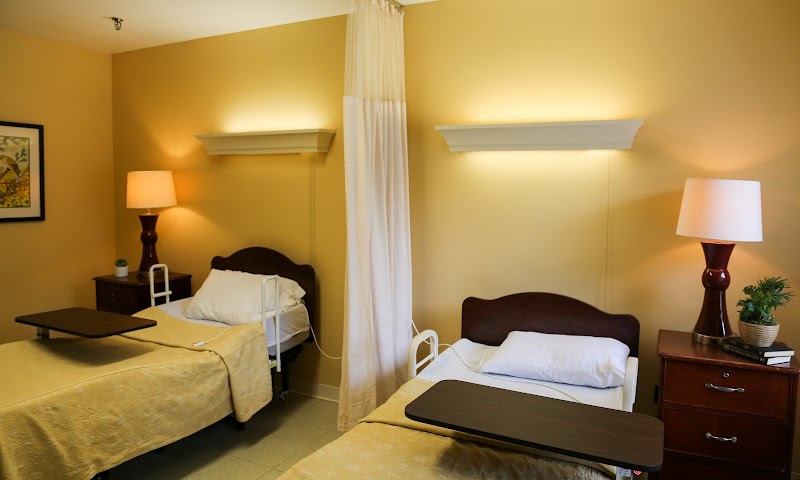 RIVERSIDE HEALTH AND REHABILITATION nursing home in THOMASTON, GA - Photo 4 of 5