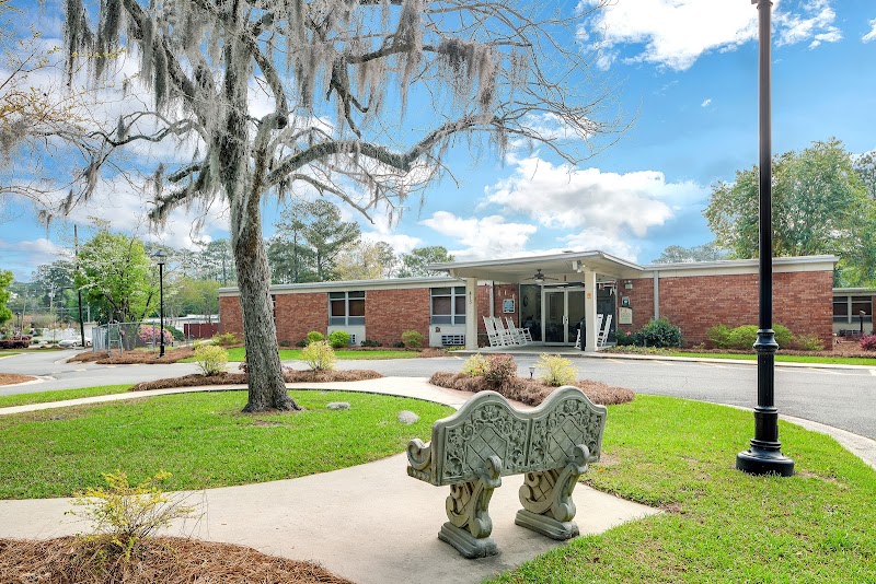 PRUITTHEALTH - CRESTWOOD, LLC nursing home in VALDOSTA, GA - Photo 2 of 10