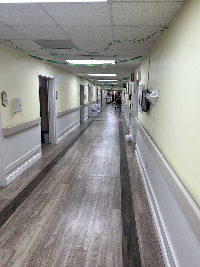 ROSWELL CENTER FOR NURSING AND HEALING LLC nursing home in ROSWELL, GA - Photo 4 of 5