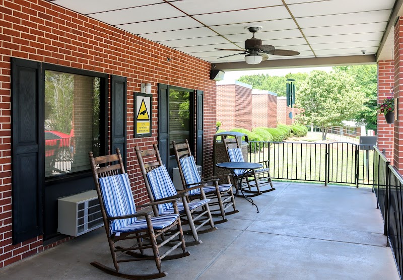 HARTWELL HEALTH AND REHABILITATION nursing home in HARTWELL, GA - Photo 3 of 10