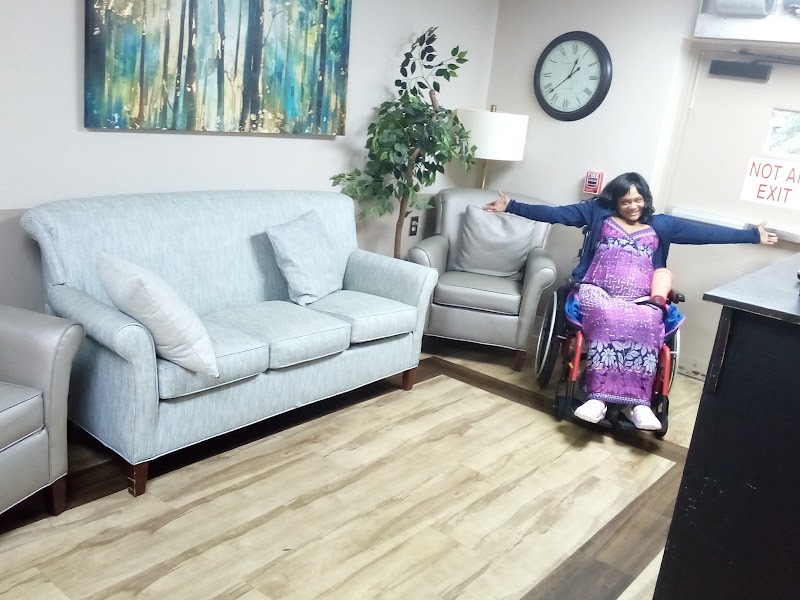 PINE KNOLL NURSING & REHAB CTR nursing home in CARROLLTON, GA - Photo 2 of 5