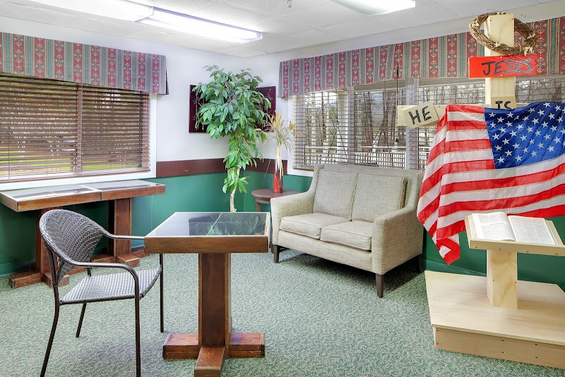 PRUITTHEALTH - BLUE RIDGE nursing home in BLUE RIDGE, GA - Photo 2 of 10