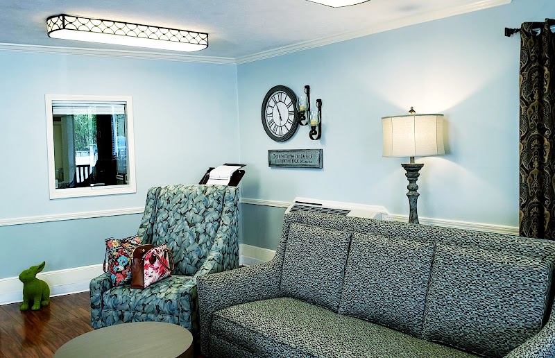 WESTBURY CENTER OF CONYERS FOR NURSING AND HEALING nursing home in CONYERS, GA - Photo 5 of 5