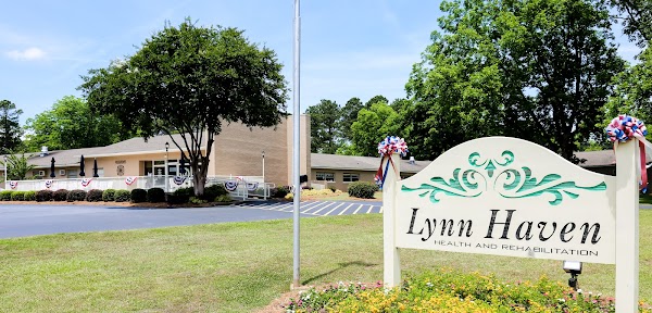 LYNN HAVEN HEALTH AND REHABILITATION nursing home in GRAY, GA - Photo 1 of 10