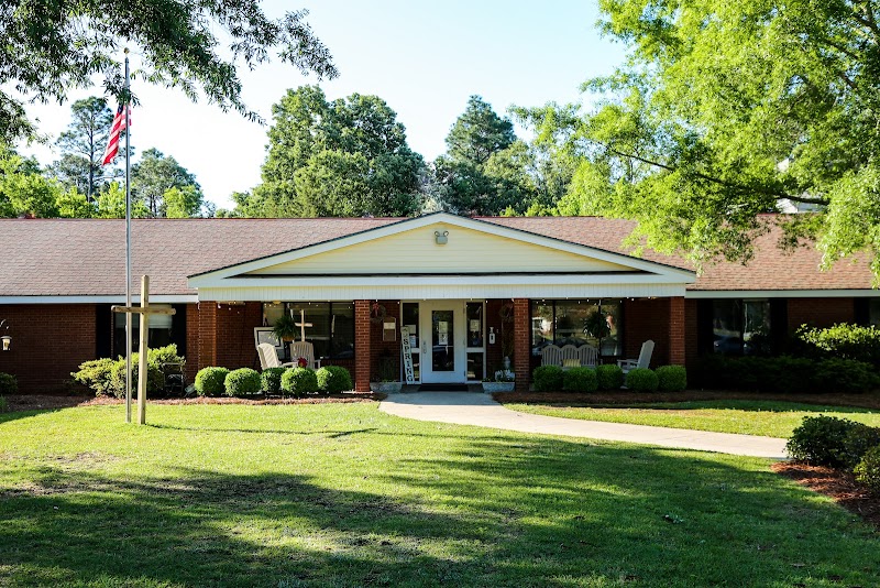 TAYLOR COUNTY HEALTH AND REHABILITATION nursing home in BUTLER, GA - Photo 3 of 5