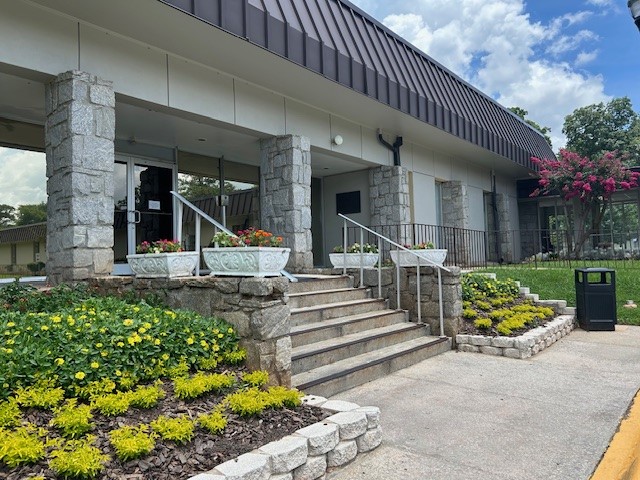 SADIE G. MAYS HEALTH & REHABILITATION CENTER nursing home in ATLANTA, GA - Photo 2 of 5