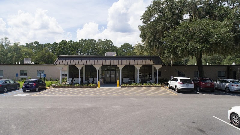 MAGNOLIA MANOR OF MIDWAY nursing home in MIDWAY, GA - Photo 3 of 5