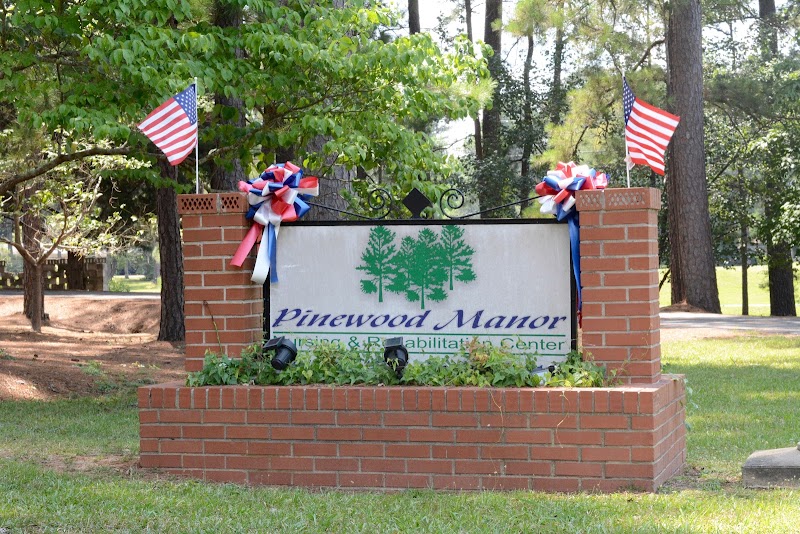 PINEWOOD MANOR NURSING HOME & REHABILITATION CNTR nursing home in HAWKINSVILLE, GA - Photo 2 of 5