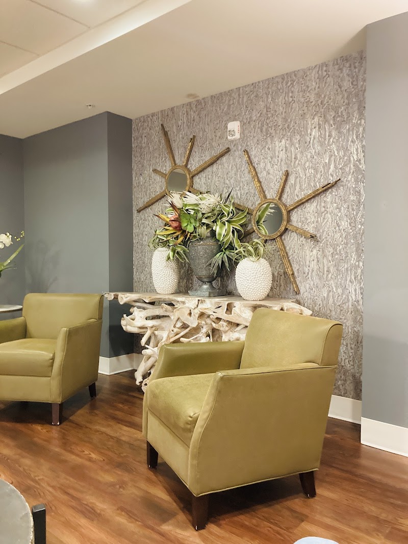 RIVERVIEW HEALTH & REHAB CTR nursing home in SAVANNAH, GA - Photo 2 of 4