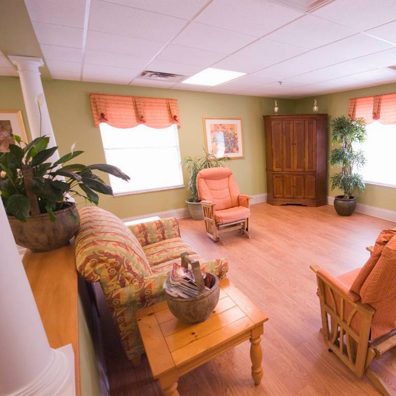CHERRY BLOSSOM HEALTH AND REHABILITATION nursing home in MACON, GA - Photo 2 of 5