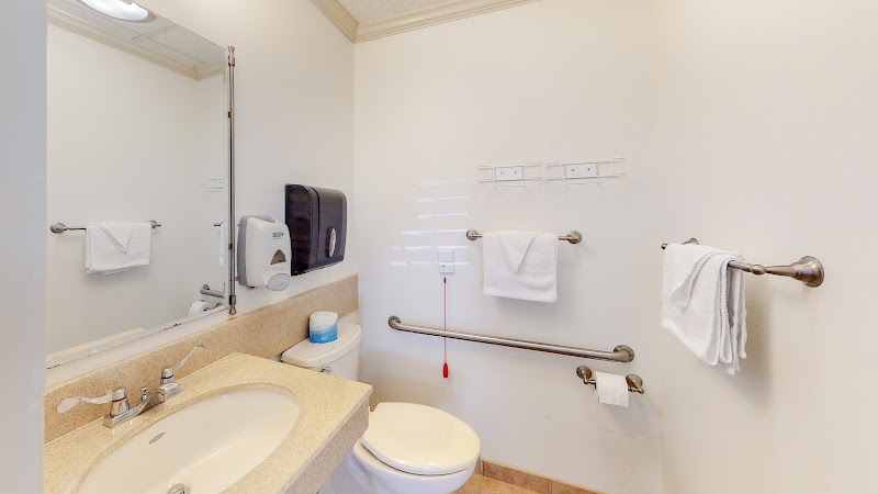 PRUITTHEALTH - AUGUSTA HILLS nursing home in AUGUSTA, GA - Photo 4 of 10