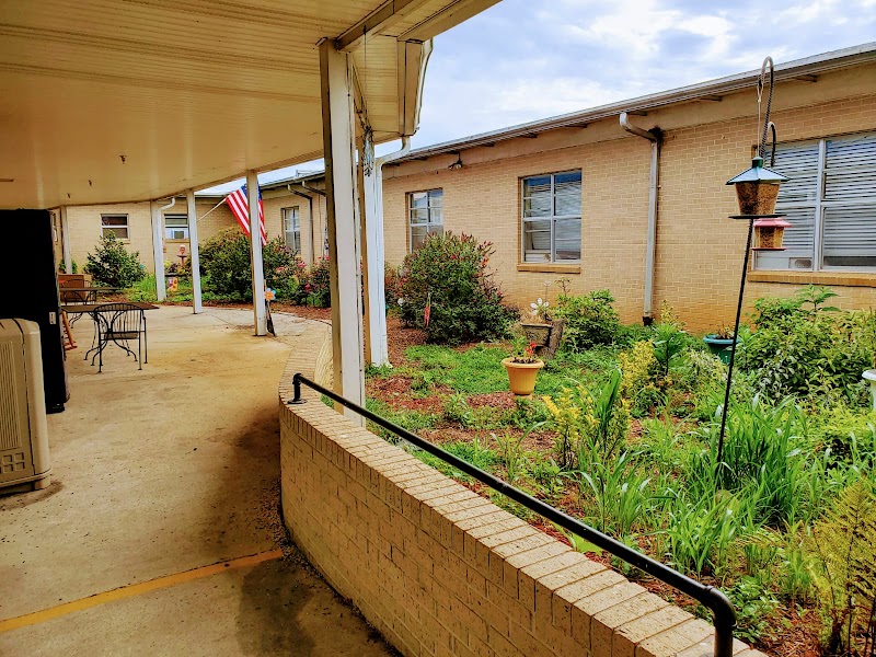 PARKSIDE CENTER FOR NURSING AND REHAB AT ELLIJAY nursing home in ELLIJAY, GA - Photo 4 of 5