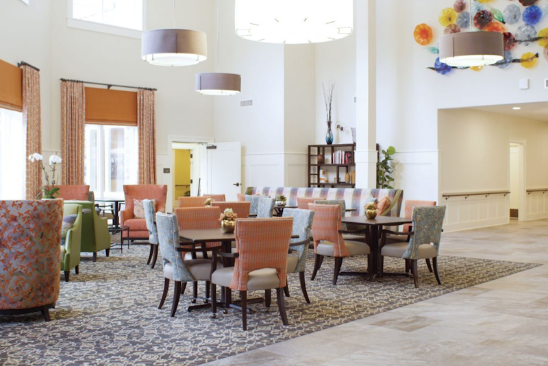 TERRACES AT PEACHTREE HILLS PLACE, THE nursing home in ATLANTA, GA - Photo 2 of 10