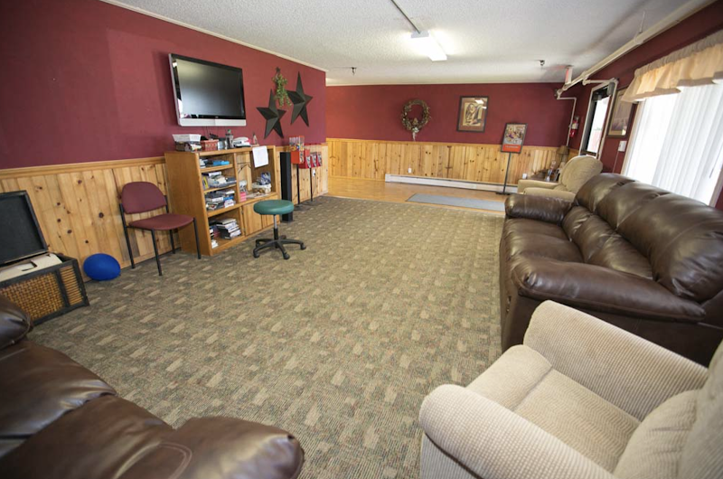 OWYHEE HEALTH & REHABILITATION CENTER nursing home in HOMEDALE, ID - Photo 5 of 10