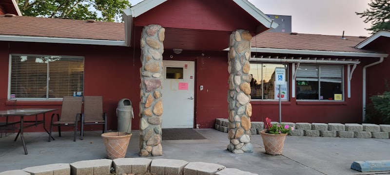 CHERRY RIDGE OF CASCADIA nursing home in EMMETT, ID - Photo 2 of 4