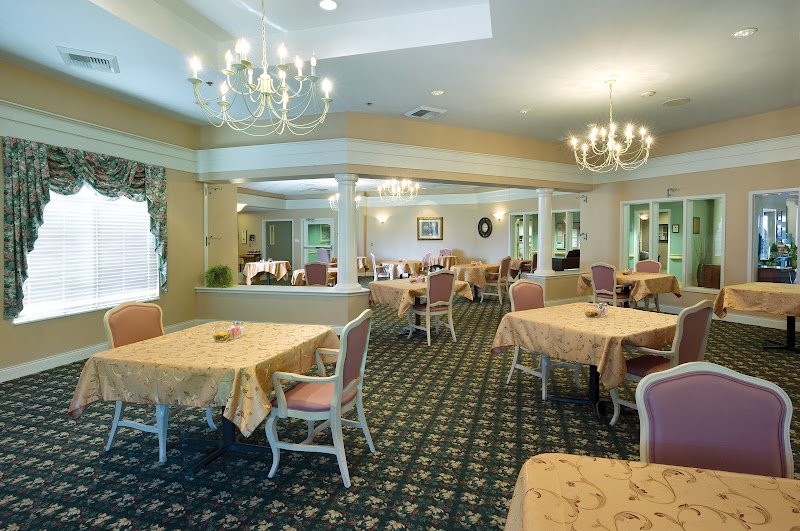 LIFE CARE CENTER OF COEUR D'ALENE nursing home in COEUR D ALENE, ID - Photo 4 of 5