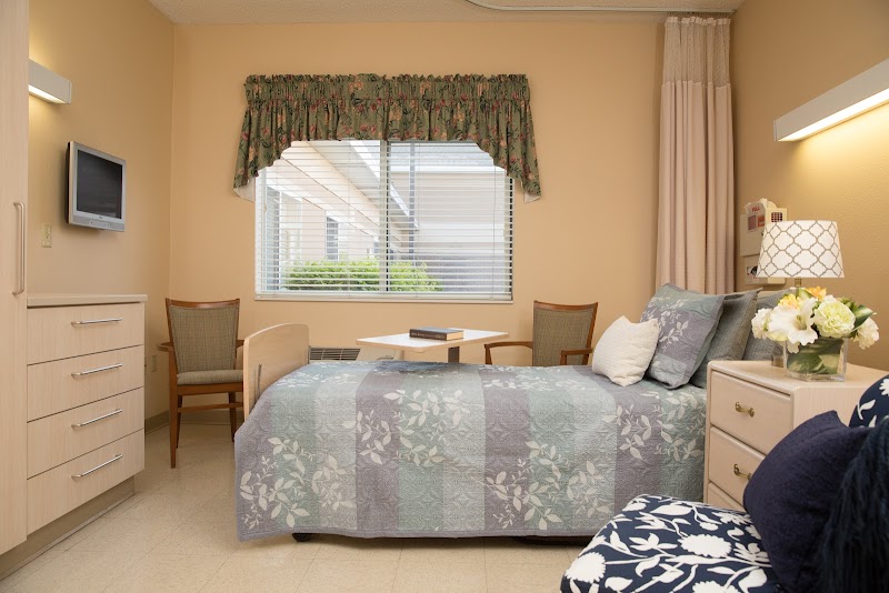 LIFE CARE CENTER OF TREASURE VALLEY nursing home in BOISE, ID - Photo 5 of 10