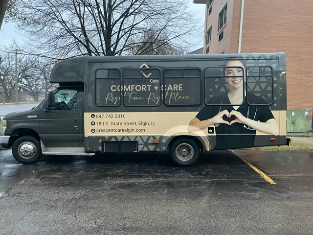 CRESCENT CARE OF ELGIN nursing home in ELGIN, IL - Photo 4 of 5