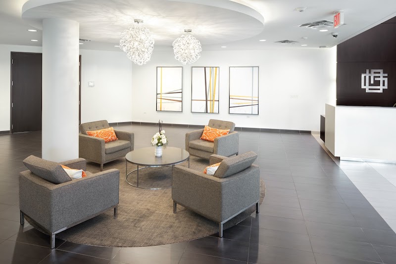 GROVE OF FOX VALLEY,THE nursing home in AURORA, IL - Photo 5 of 6