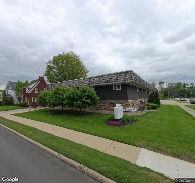 ALLURE OF KNOX COUNTY nursing home in GALESBURG, IL - Photo 2 of 2