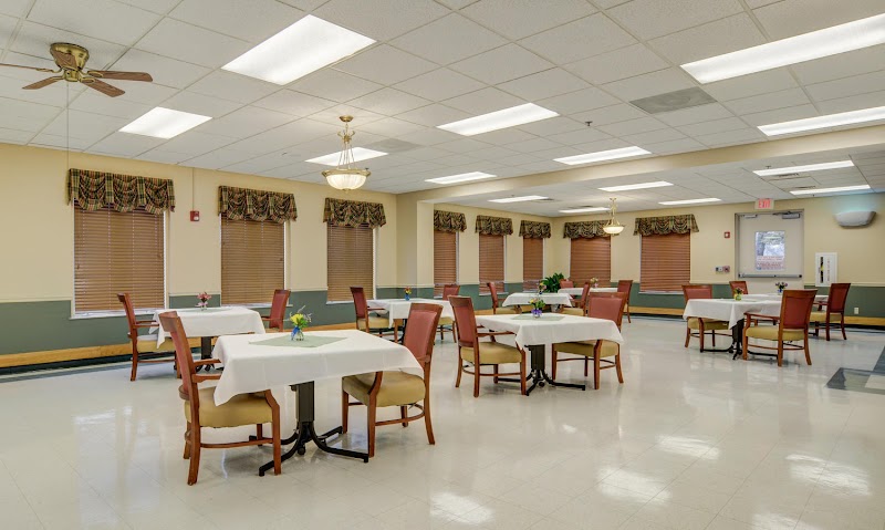 LOFT REHAB & NURSING OF NORMAL nursing home in NORMAL, IL - Photo 2 of 5