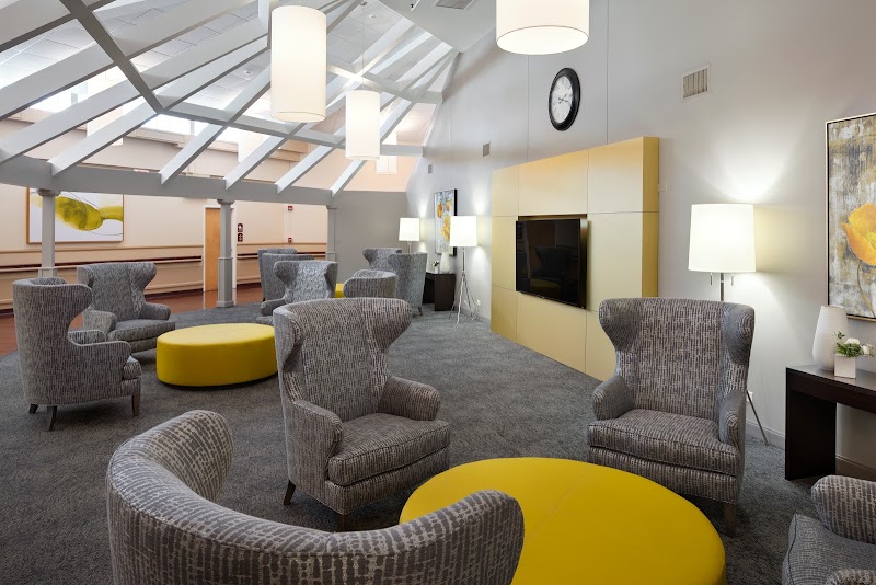 BELLA TERRA MORTON GROVE nursing home in MORTON GROVE, IL - Photo 3 of 5