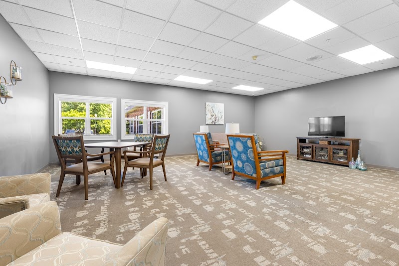 FRANKLIN GROVE LIVING AND REHAB nursing home in FRANKLIN GROVE, IL - Photo 5 of 9