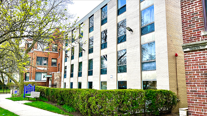 LAKEFRONT NURSING & REHAB CTR nursing home in CHICAGO, IL - Photo 2 of 5