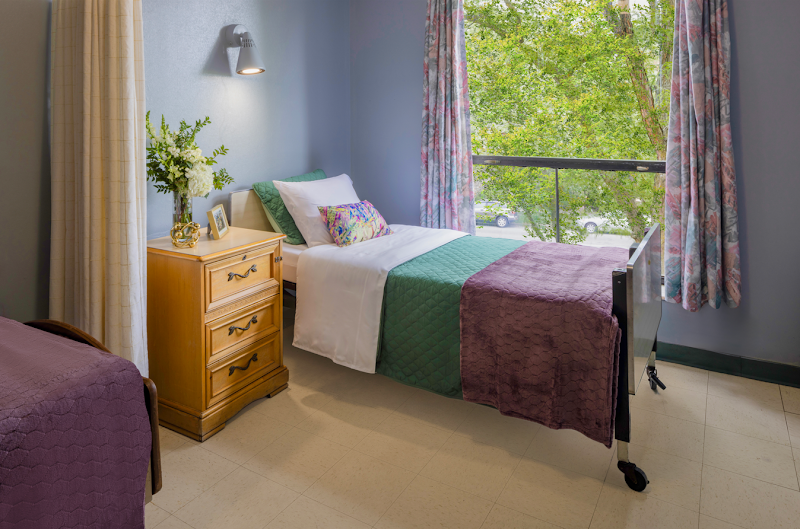 LAKEFRONT NURSING & REHAB CTR nursing home in CHICAGO, IL - Photo 3 of 5