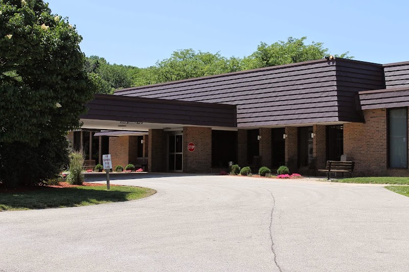 GOLDWATER CARE PEORIA HEIGHTS nursing home in PEORIA HEIGHTS, IL - Photo 3 of 5