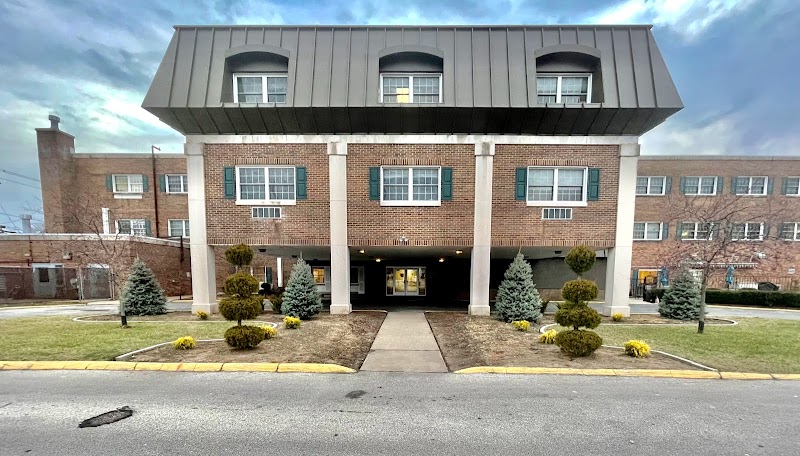 ACCOLADE HEALTHCARE DANVILLE nursing home in DANVILLE, IL - Photo 3 of 5