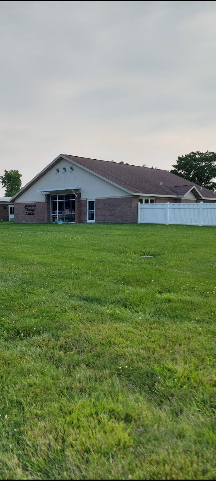 DOCTORS NURSING & REHAB CENTER nursing home in SALEM, IL - Photo 2 of 5