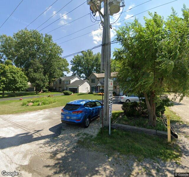 CRYSTAL PINES REHAB & HCC nursing home in CRYSTAL LAKE, IL - Photo 2 of 2