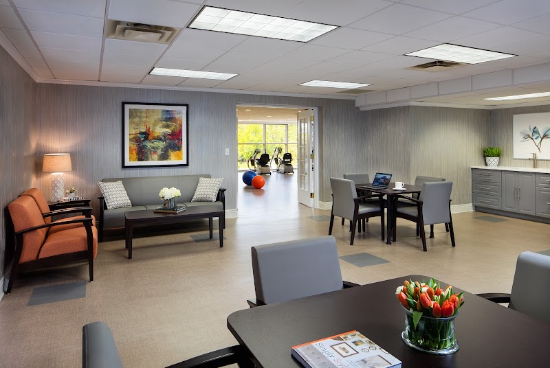 GLENVIEW TERRACE nursing home in GLENVIEW, IL - Photo 5 of 10