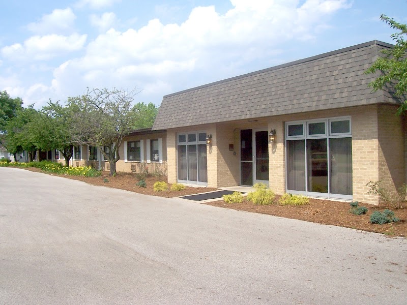 LITCHFIELD HEALTH & REHAB CENTER nursing home in LITCHFIELD, IL - Photo 2 of 10