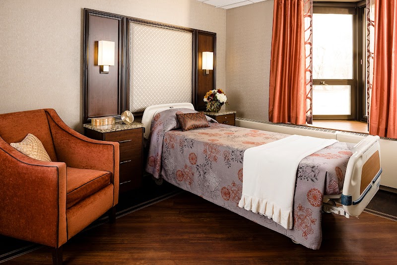 ELEVATE CARE RIVERWOODS nursing home in RIVERWOODS, IL - Photo 3 of 5