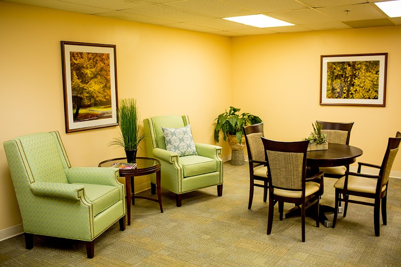 SYMPHONY NORTHWOODS nursing home in BELVIDERE, IL - Photo 5 of 5